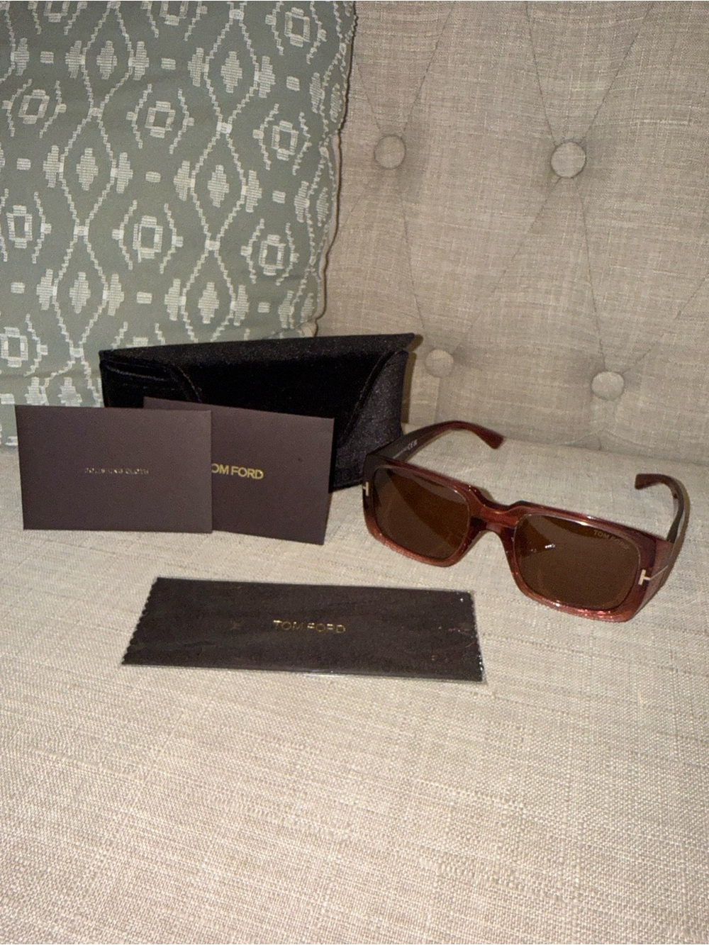 NEVER WORN Tom Ford sunglasses - transparent frame with brown gradient lenses